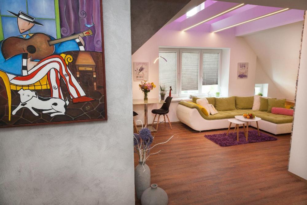 Apartment 3kk - 115m2 V Klidne Lokalite - 4 *