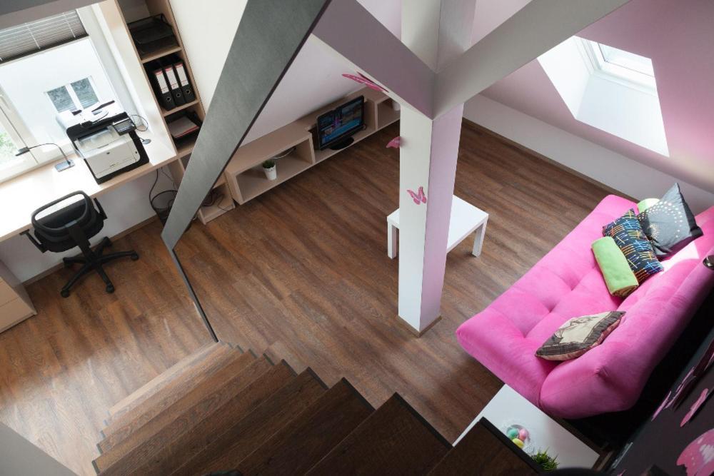 3kk - 115m2 V Klidne Lokalite - 4 Apartment